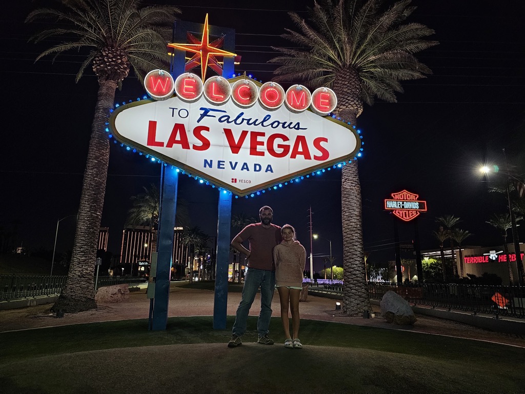 Las Vegas – The Strip at night, Bellagio, Venetian, O